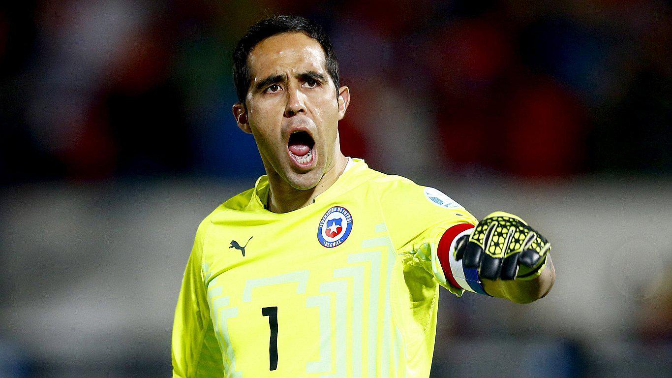Claudio Bravo rechazó jugar en la selección de Chile: "Me están llamando en contra de mi voluntad"