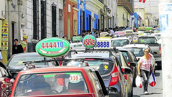 MTC: 13 mil 600 taxistas en la cuerda floja por cese de Setare