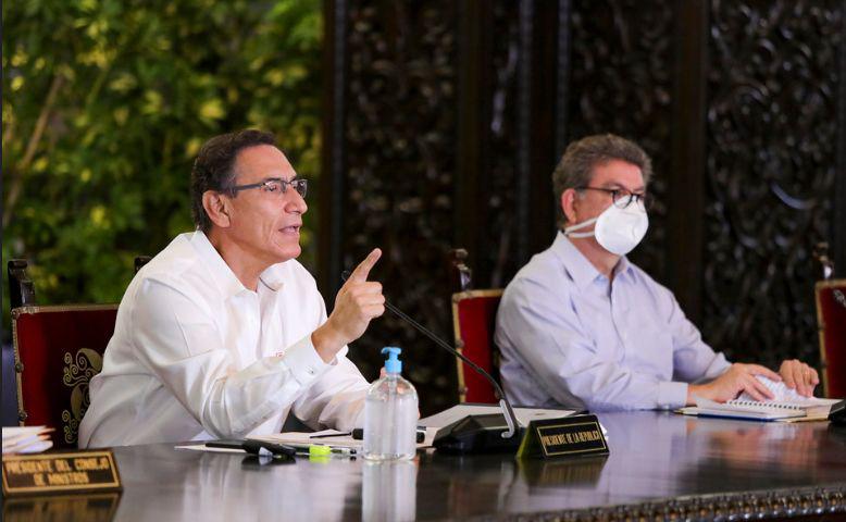Martín Vizcarra: “tenemos disponible 165 camas UCI”