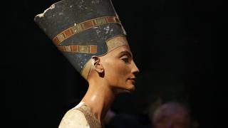 Egipto comparte teoría de nuevo sepulcro vecino a Tutankamón, pero no cree que es de Nefertiti