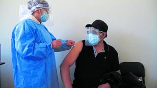Desde hoy mayores de 40 años ya pueden vacunarse contra el coronavirus en Huancayo