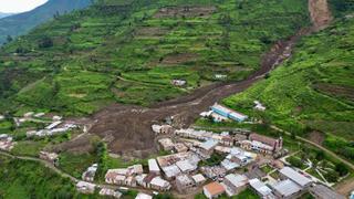 Huaral: Se retoman las labores de búsqueda y rescate de 5 desaparecidos tras deslizamiento de tierra