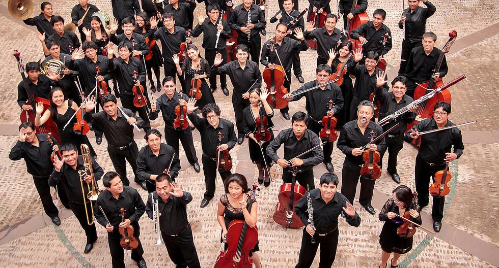 La Orquesta Sinfónica de Cusco en concierto de gala en el teatro