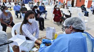 Atienden a 105 personas en La Yarada en campaña contra la COVID-19