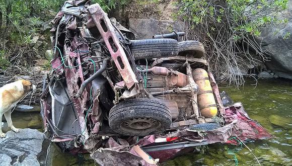 Trágico accidente en la provincia Sucre cobra la vida de 3 personas y ocasiona 5 heridos