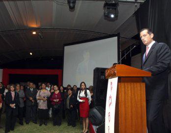 Comienza integración de Claro y Telmex