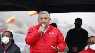 Congresista Diego Bazán anuncia que presentará moción de censura contra ministro de Energía y Minas