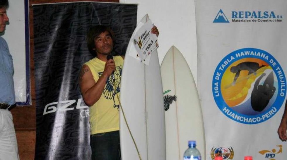 Premiaron a campeones de tabla de Trujillo