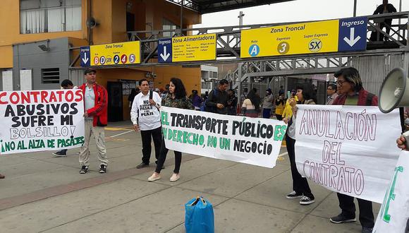 Metropolitano: Colectivo de estudiantes responsabiliza a Luis Castañeda por alza de pasajes