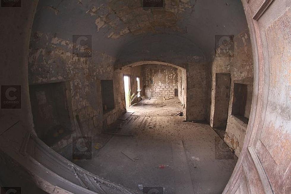 Casonas históricas, pero peligrosas para los peatones (FOTOS)