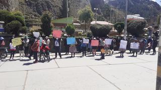 Comuneros de Yananaco realizan protesta exigiendo vigencia de poder
