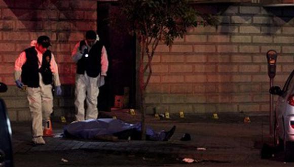 Asesinan a balazos a seis hombres en Monterrey