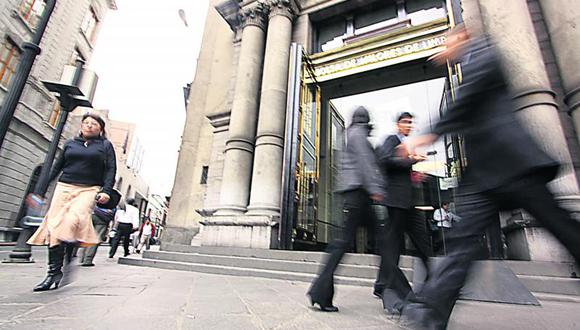 Bolsa de Valores de Lima baja un 0,49 % al cierre