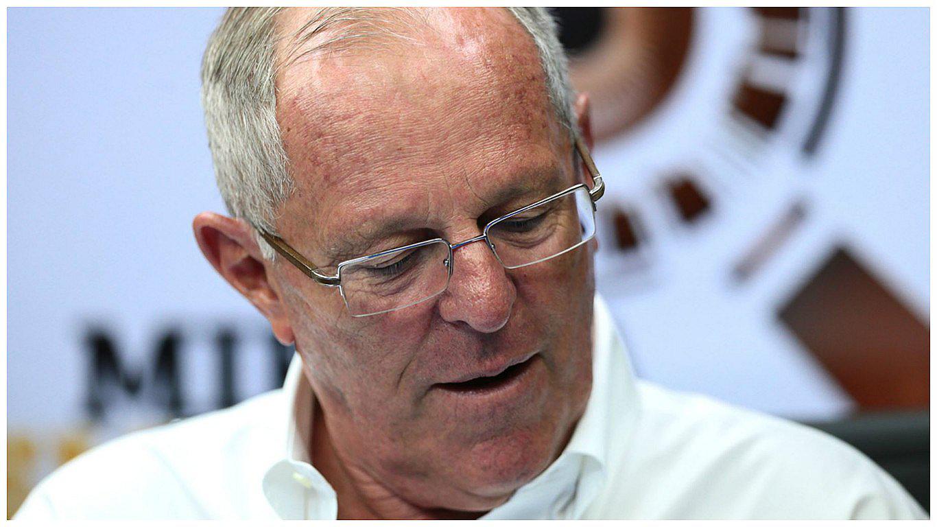 PPK: Cae a 52% su aprobación tras denuncia de Carlos Moreno y protesta antiminera, según GFK