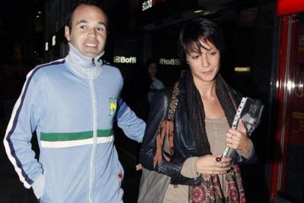 Barcelona: Andrés Iniesta es fanático de los Súper Campeones 