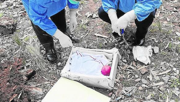 Descubren cuerpo de niño abortado en cementerio clandestino