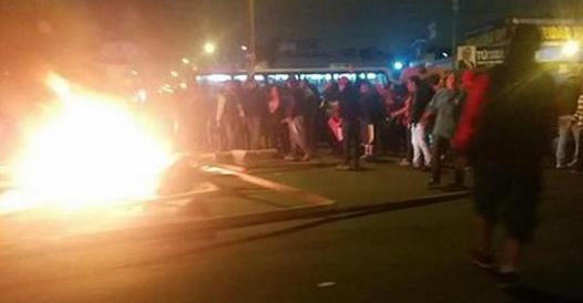 Carmen de la Legua: Vecinos toman calles y protagonizan desmanes  