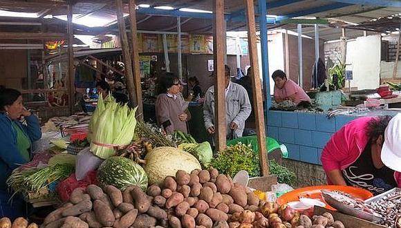 ​Reportan desabastecimiento de frutas y verduras en mercados de Lima tras recientes huaicos