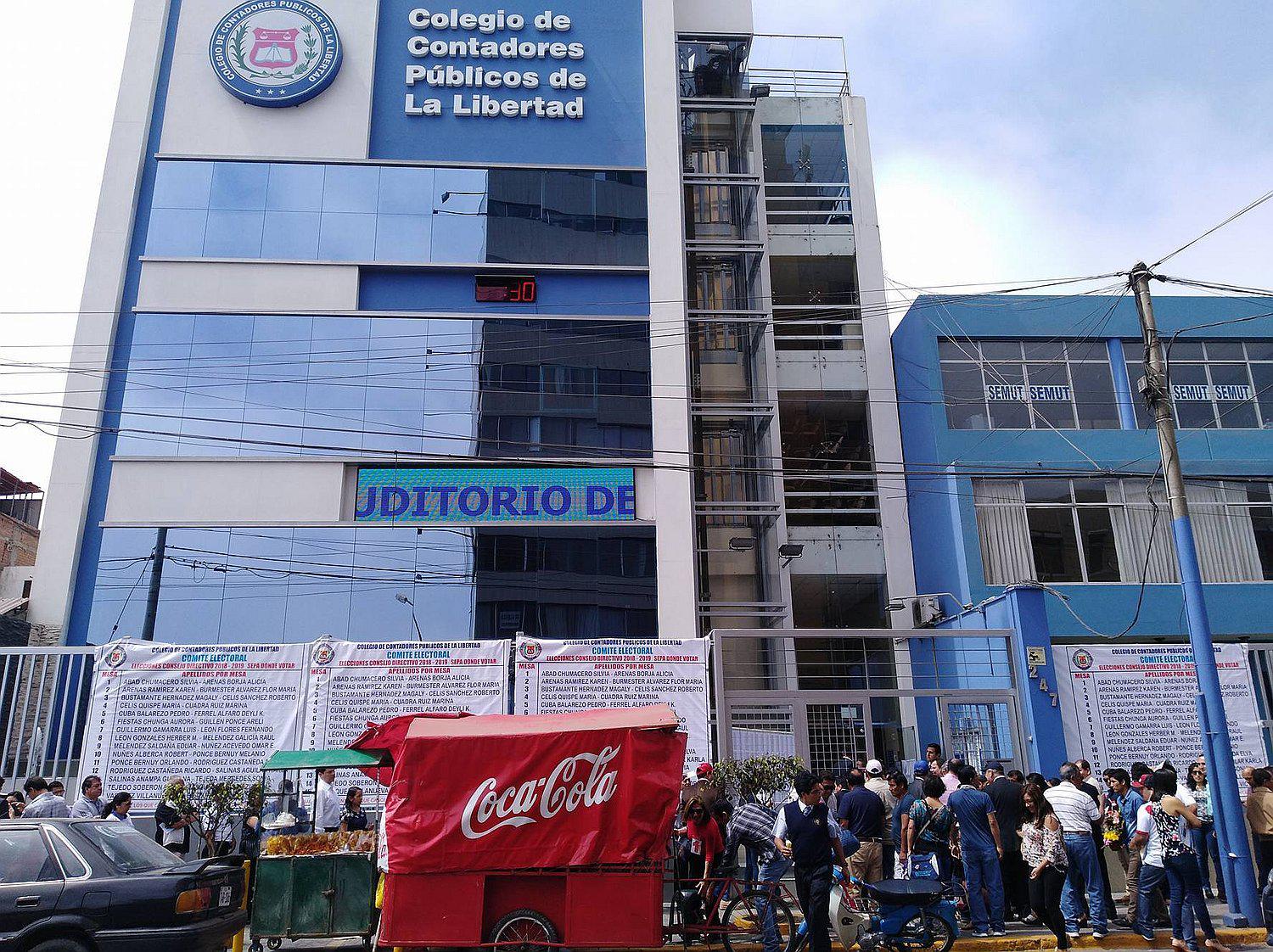 Contadores eligen a sus nuevos miembros del Consejo Regional de La Libertad