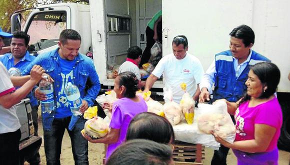 Entregaron 500 kilos de pollo a vecinos de asentamiento humano Santiago Zapata