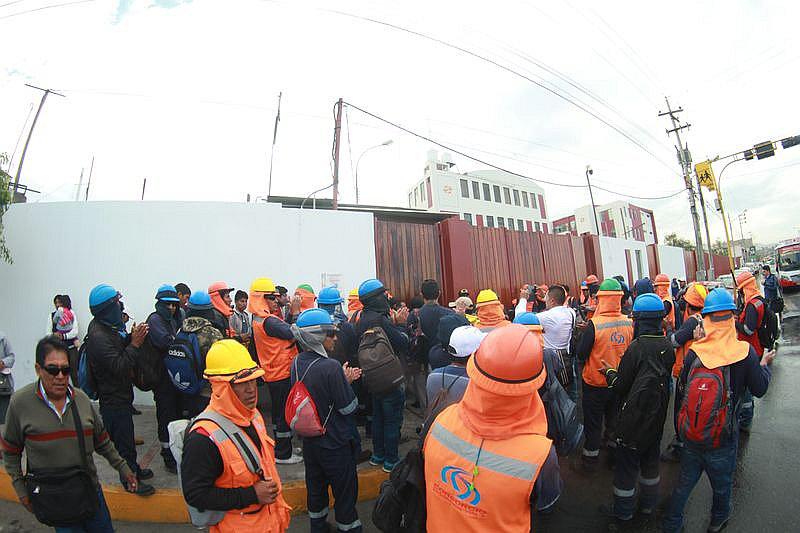 Construcción Civil y arroceros paralizan Arequipa
