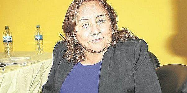 Rosa Núñez impugna 600 actas 