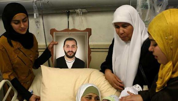 Da a luz inseminada por terrorista preso de Hamás