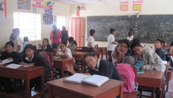 40 escolares de Chonta no inician clases por falta de profesor