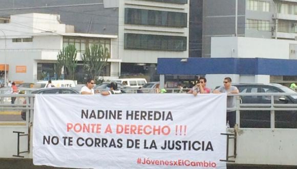 ​Desde WhatsApp: Jóvenes vuelven a protestar contra Nadine Heredia