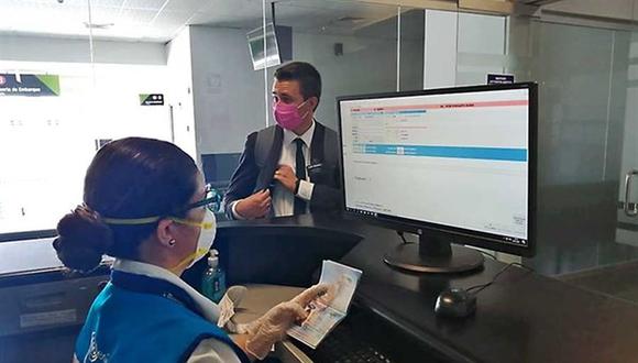 Si necesitas con urgencia tramitar tu pasaporte puedes realizar el proceso en la agencia situada en el aeropuerto Jorge Chávez. (Foto: Andina)