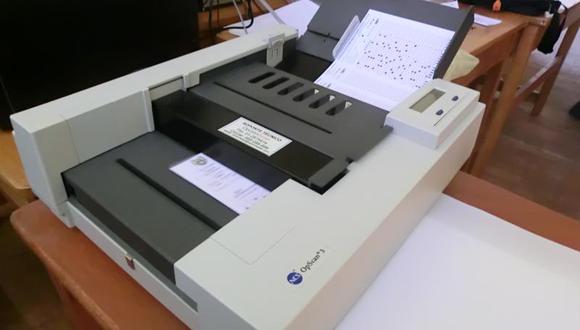 Implementan exámenes con ficha óptica en IE Carrión 