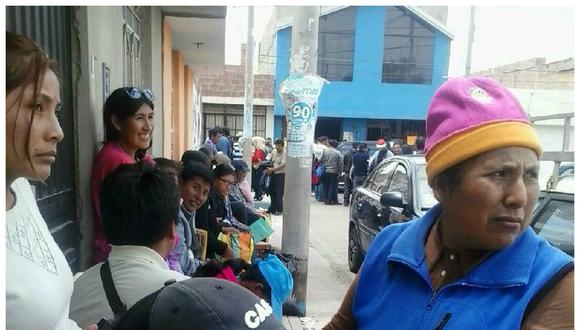 Tacna: último día de inscripción de pozos ilegales origina largas colas