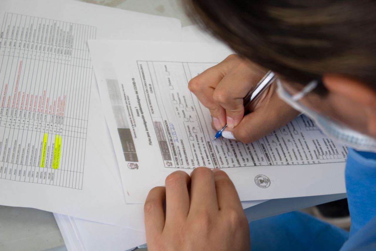 Las encargadas del área de atención son Tania Orozco Vásquez, licenciada en enfermería y Yesenia Balsa Navarrete, técnica en enfermería. (Foto Municipalidad de Lurín)