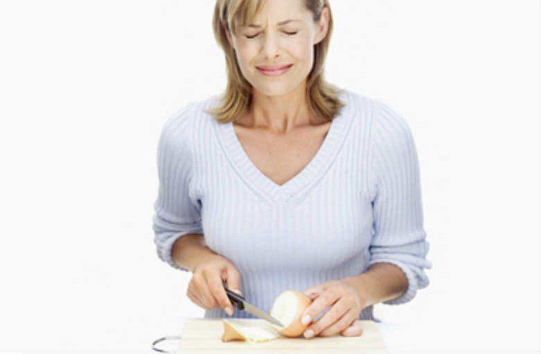 ​¿Por qué picar cebollas nos hace llorar? Aquí se lo explicamos