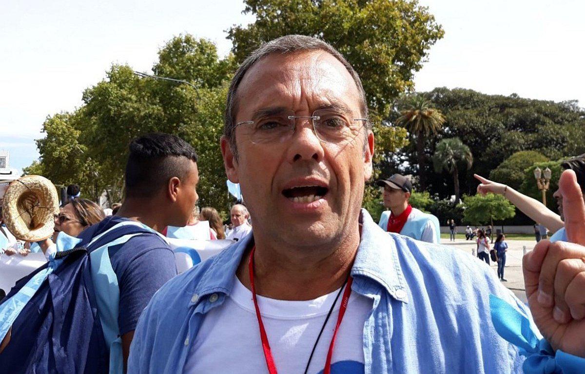 Argentina: Coordinador de la 'Marcha por la vida' sugirió que una menor de 10 años puede tener sexo y ser madre