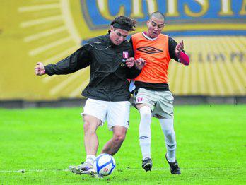 "Me picaban los pies por jugar y ayudar al Alianza"