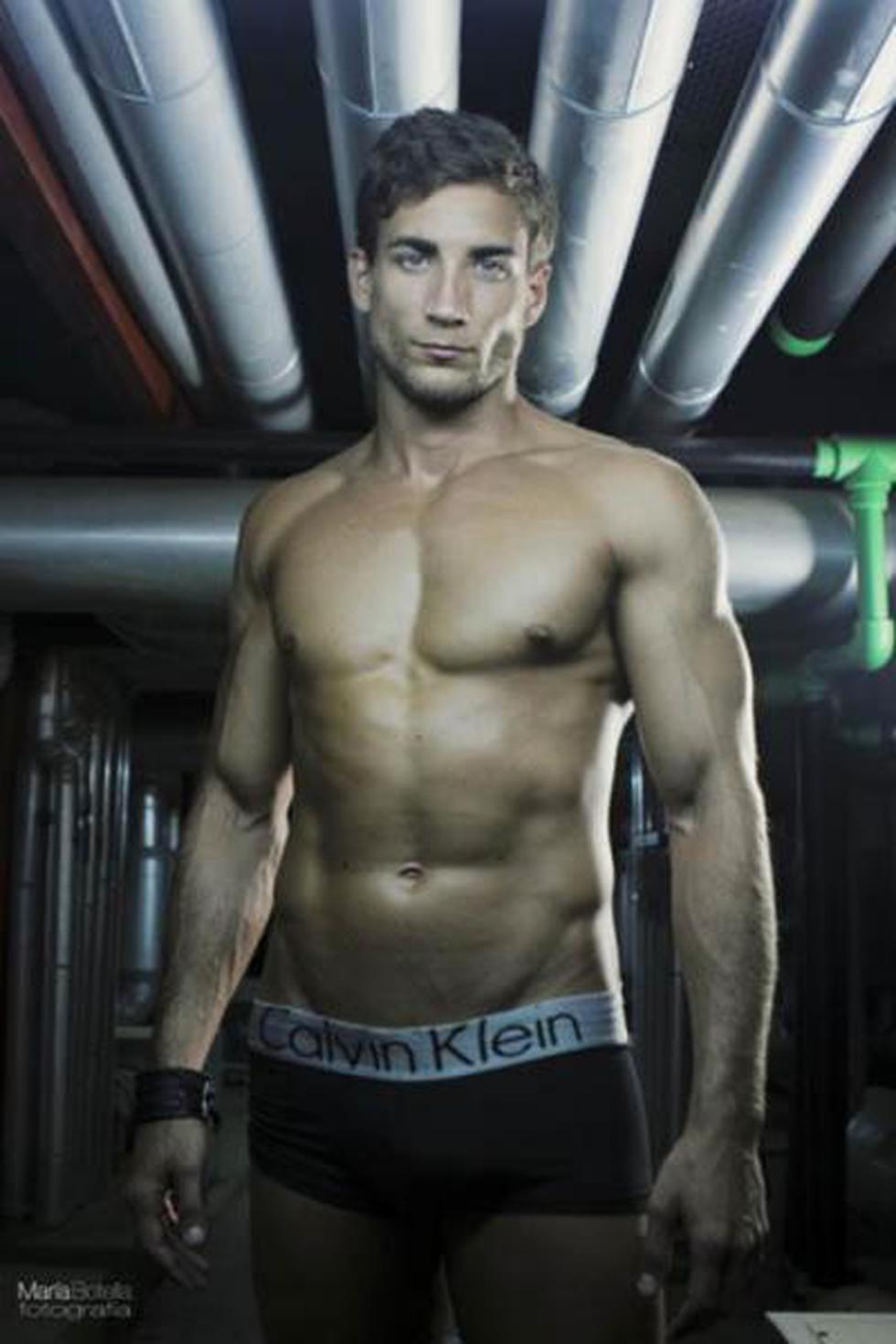 Conoce a Manuel Rico el ginecólogo más 'hot del mundo' (FOTOS)