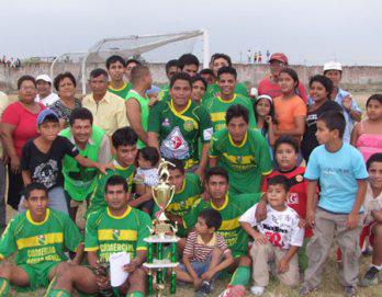 Comercial vuelve a la Copa