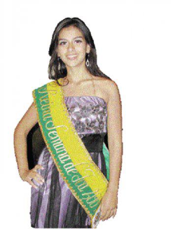 Sthefany, reina de Ica