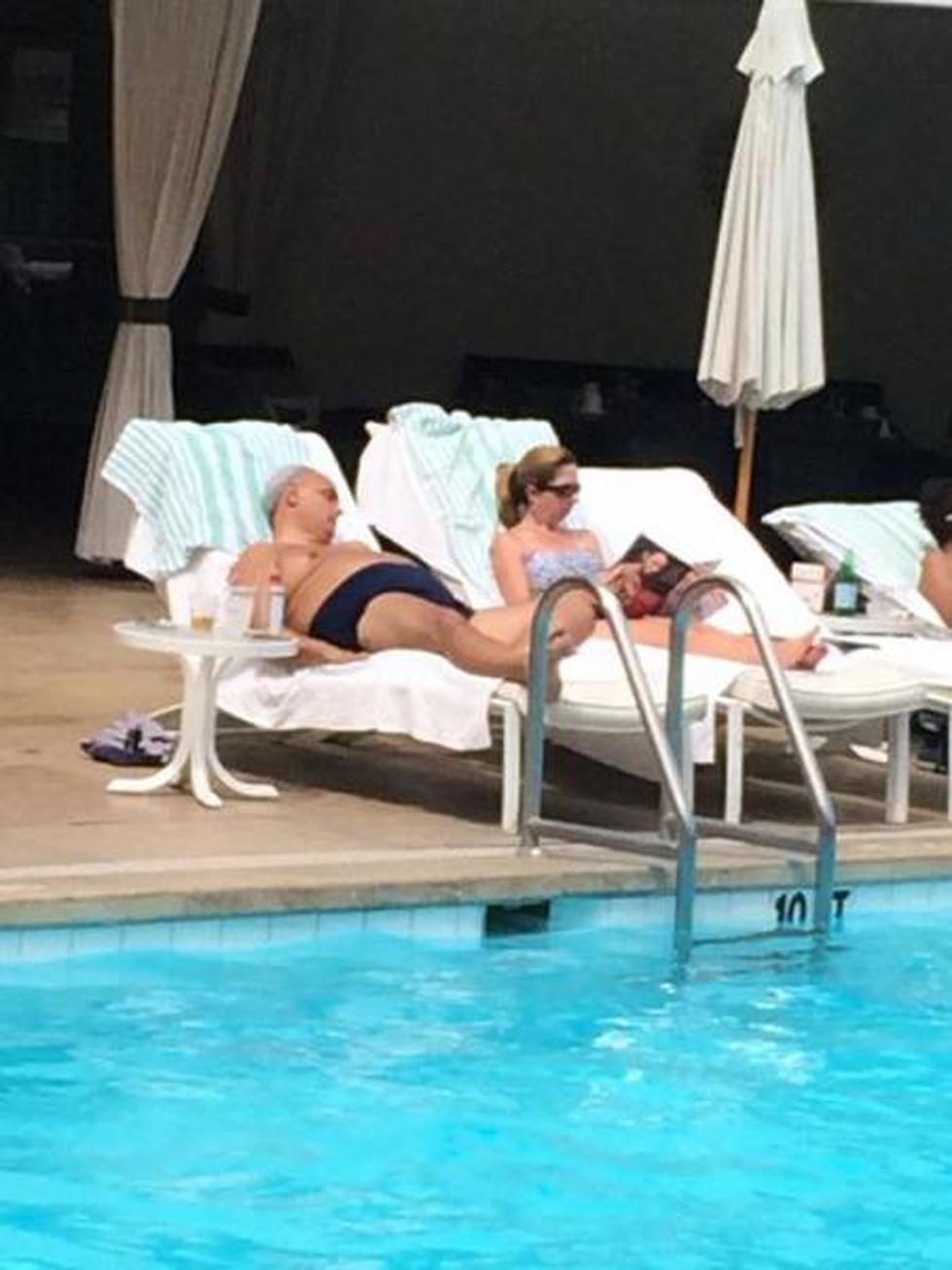 Manuel Burga fotografiado veraneando en hotel de Beverly Hills