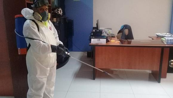 UNAM fumiga campus para prevenir el coronavirus