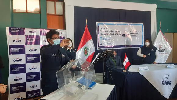 Sorteo de ubicación de nueve movimientos regionales en cédula de sufragio fue hecho por la ODPE Tacna.
