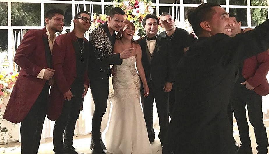 Ráfaga animó la boda ​Magaly Medina y su notario