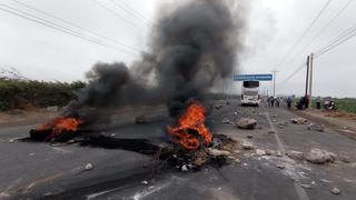 Protestas en Perú: bloqueos en carreteras ponen en peligro abastecimiento de medicinas y oxígeno a pacientes