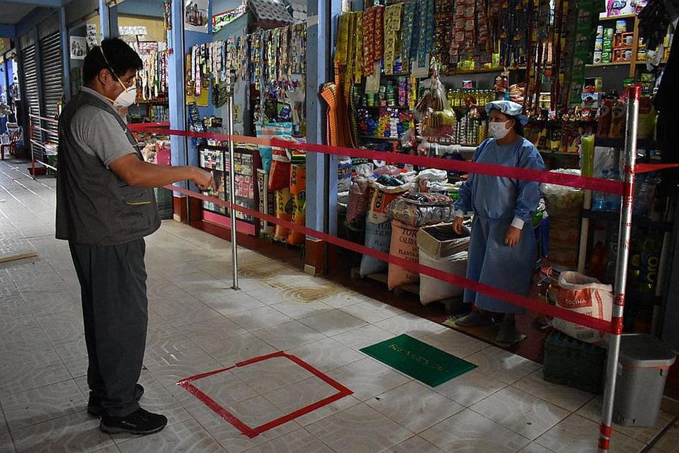 Vraem: instalan cintas de seguridad y micas de protección en mercado de Pichari