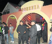 Acuchillan a joven en frontis de discoteca "Bohemia" 