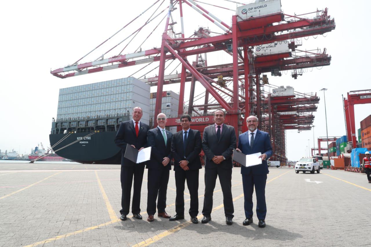 Firma de adenda para la ampliación del Muelle Sur del Terminal Portuario del Callao.