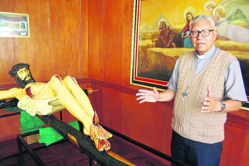 Fieles cargarán sólo réplica del Señor de Burgos a partir del 2016  