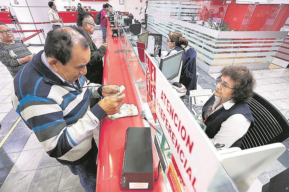 Quejas contra bancos pasarán del Indecopi a la SBS en primeros 10 días del mes