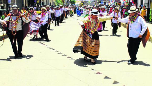 Huancavelica baila y disfruta el Hatun Pukllay